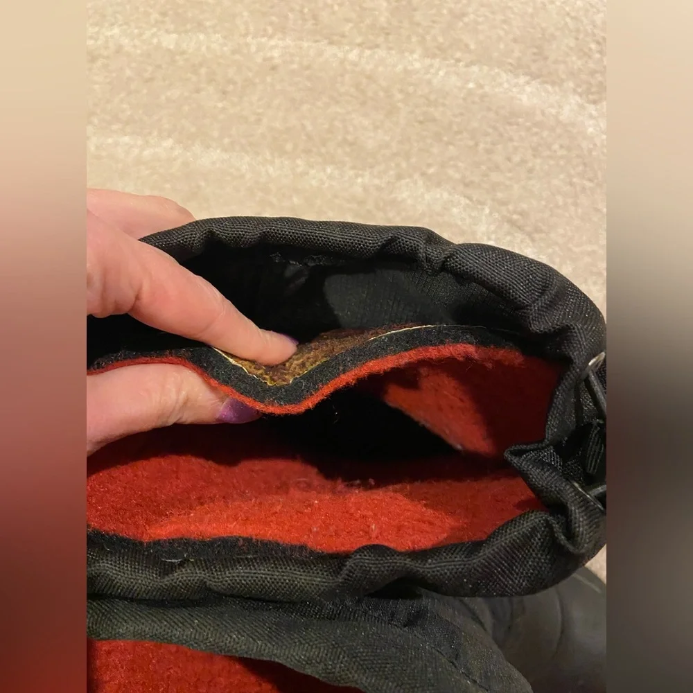 Kamik Waterproof Winter Boots Size 6 - Picture 10 of 12